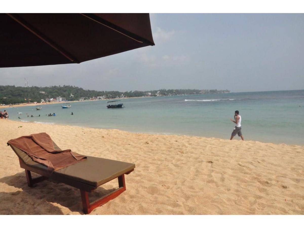 Wave Beach Resort 乌纳瓦图纳 外观 照片