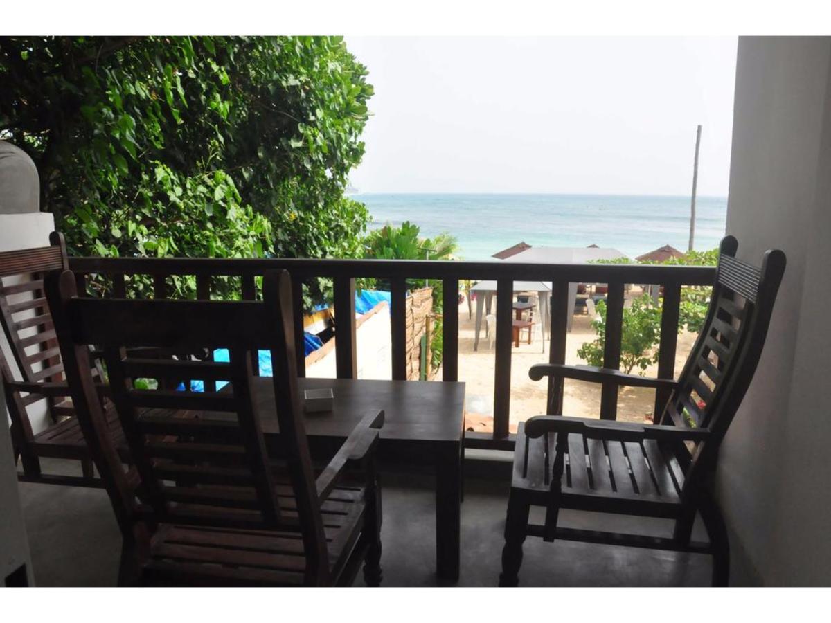 Wave Beach Resort 乌纳瓦图纳 外观 照片