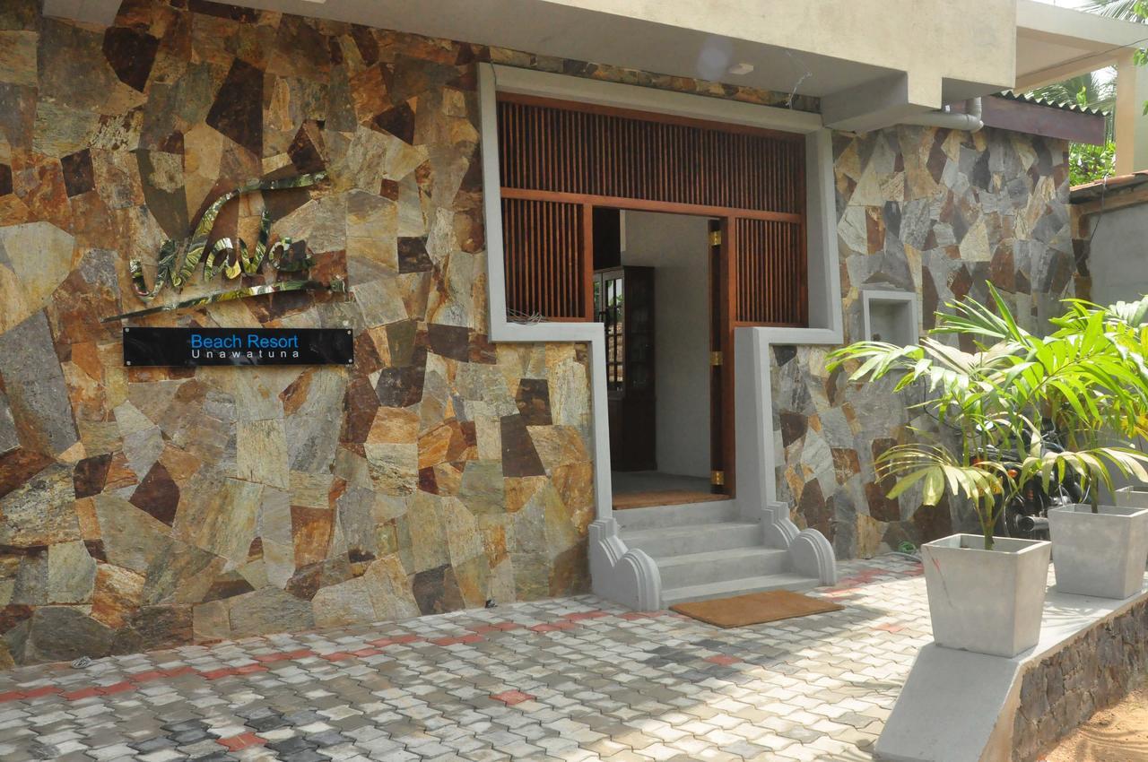 Wave Beach Resort 乌纳瓦图纳 外观 照片
