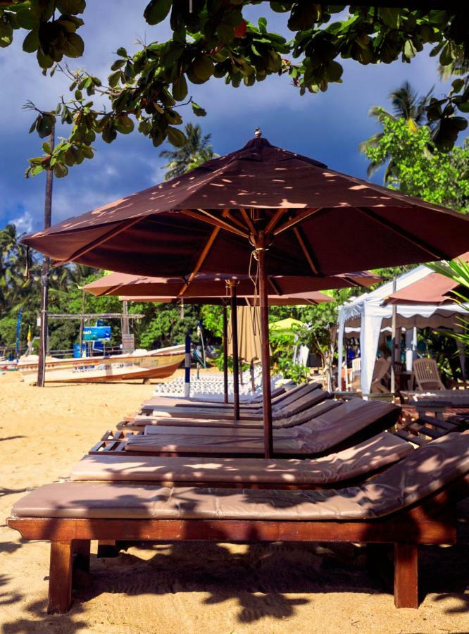 Wave Beach Resort 乌纳瓦图纳 外观 照片
